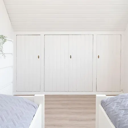 Holiday home Haus Schaumburg *
